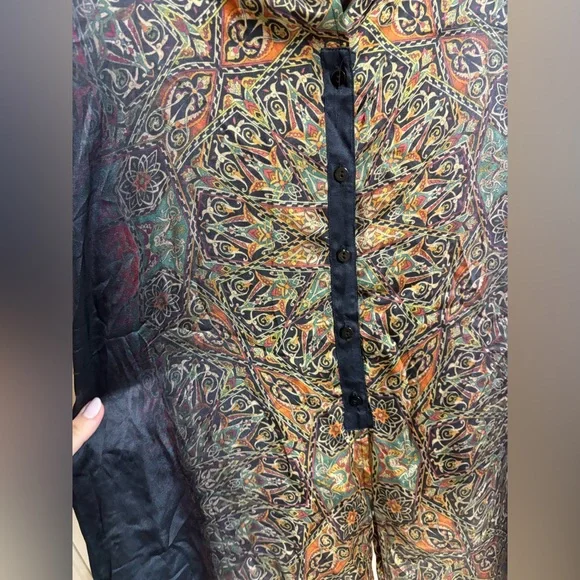 Johnny Was BIYA 100% Silk Drapey Boho Abstract Blouse - Picture 5 of 5